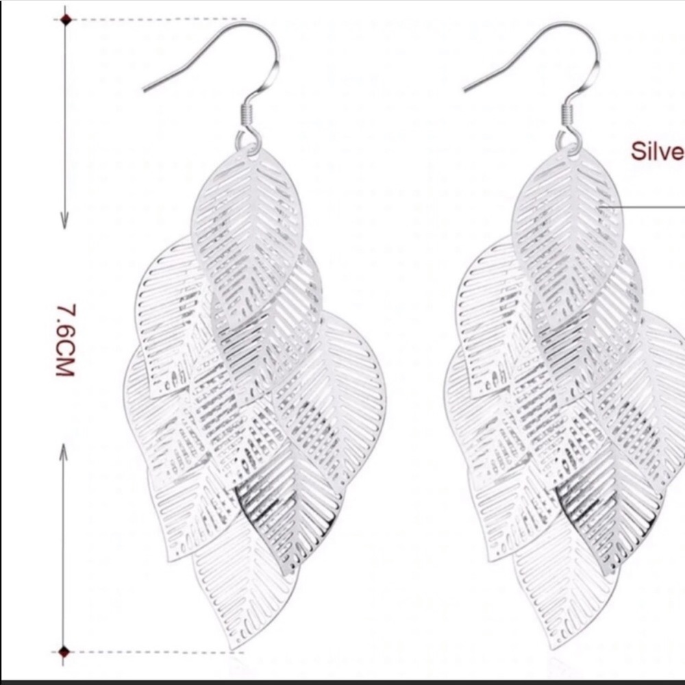 🌟 Leaves Earrings - Picture 4 of 6